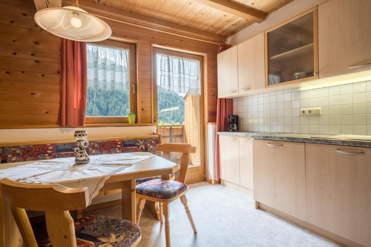Haus Hubertus - Fewo 5 San Leonardo in Passiria Zewnętrze zdjęcie