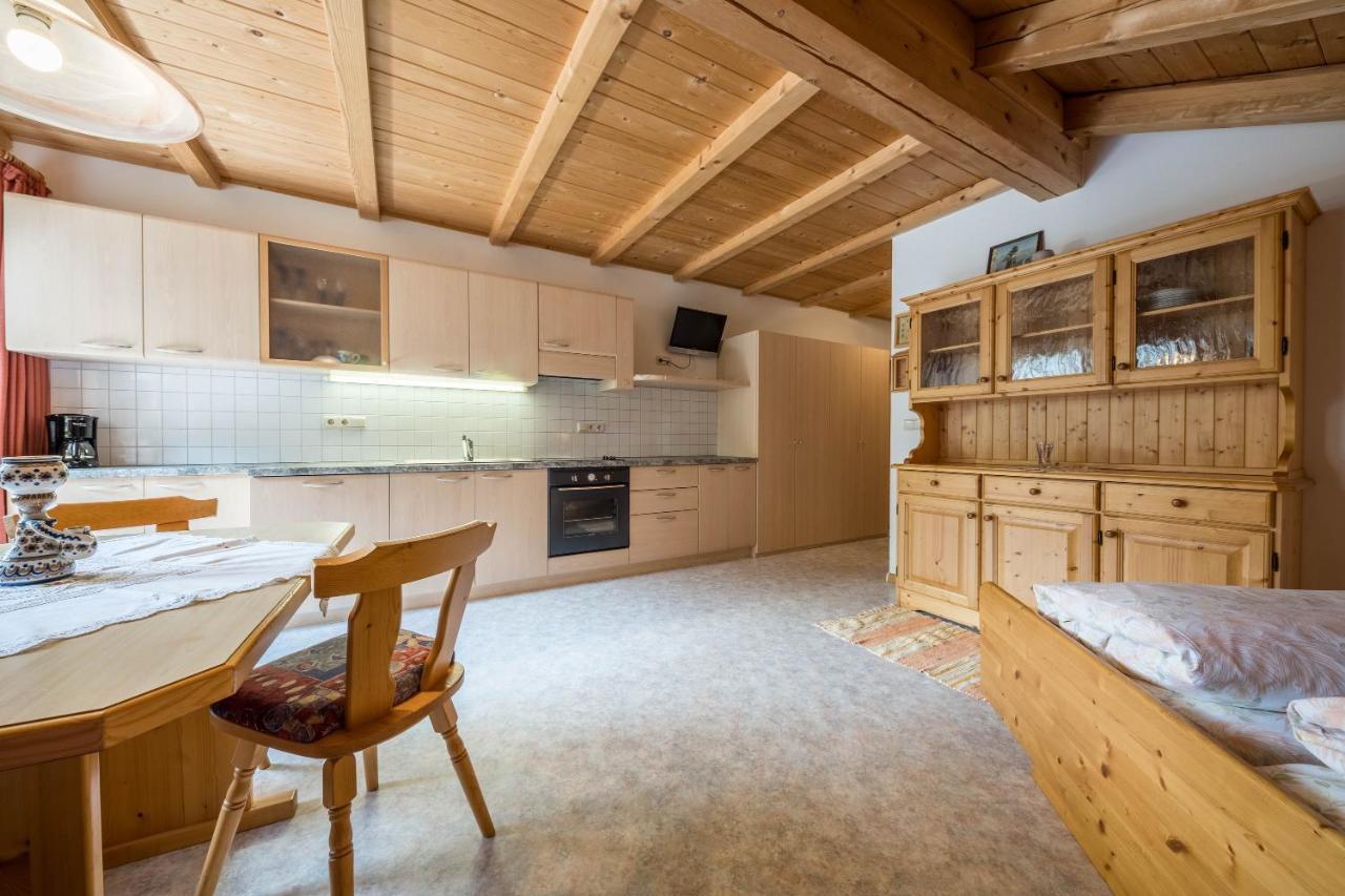 Haus Hubertus - Fewo 5 San Leonardo in Passiria Zewnętrze zdjęcie